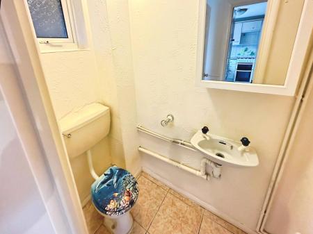 3 bedroom End of terrace house for sale in Peregrine Road, Lewsey Farm, Luton, LU4