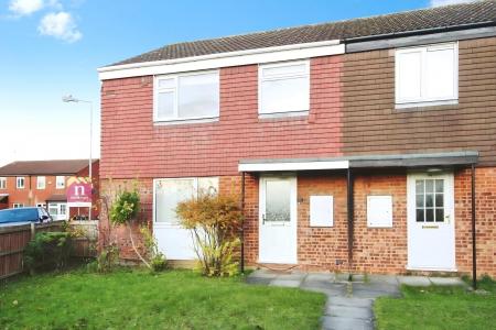 3 bedroom End of terrace house for sale in Peregrine Road, Lewsey Farm, Luton, LU4