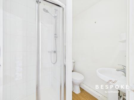 2 bedroom End of terrace house for sale in Allen Street, Macclesfield, SK11