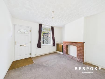 2 bedroom End of terrace house for sale in Allen Street, Macclesfield, SK11
