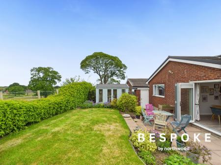 2 bedroom Link detached house for sale in Appleby Close, Macclesfield, SK11