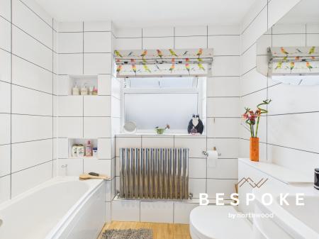 2 bedroom Link detached house for sale in Appleby Close, Macclesfield, SK11