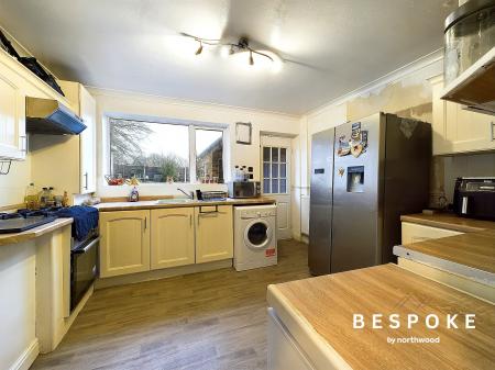 3 bedroom Terraced House for sale in Bostock Road, Macclesfield, SK11