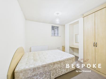 5 bedroom Terraced House for sale in Bridge Street, Macclesfield, SK11