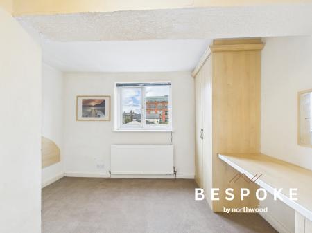 5 bedroom Terraced House for sale in Bridge Street, Macclesfield, SK11