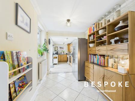 3 bedroom Terraced House for sale in Brook Street, Macclesfield, SK11