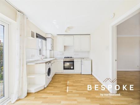 2 bedroom Mews house for sale in Brynmore Drive, Macclesfield, SK11