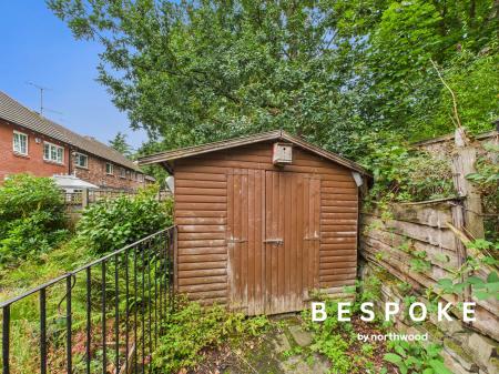 2 bedroom End of terrace house for sale in Home Farm Avenue, Macclesfield, SK10