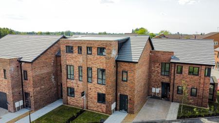 4 bedroom Town house for sale in Phase One, Knights View, Macclesfield, SK11