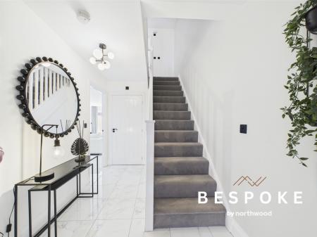 4 bedroom Town house for sale in Bank Street, Macclesfield, SK11