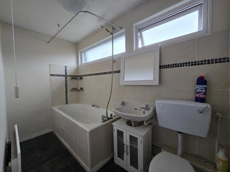 3 bedroom Terraced House for sale in Stafford Walk, Macclesfield, SK10