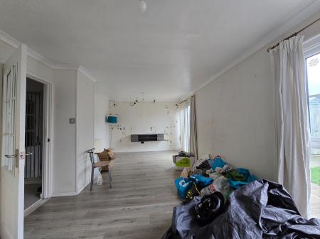 3 bedroom Terraced House for sale in Stafford Walk, Macclesfield, SK10