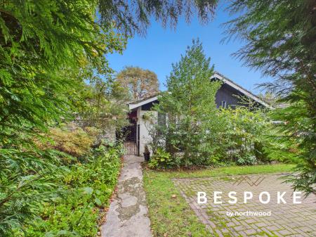 6 bedroom Detached bungalow for sale in Byrons Lane, Macclesfield, SK11