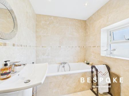 3 bedroom Cottage for sale in Hollands Place, Macclesfield, SK11