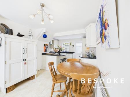 3 bedroom Cottage for sale in Hollands Place, Macclesfield, SK11