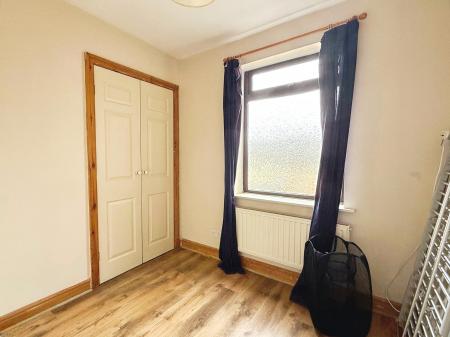2 bedroom Terraced House to let in High Street, Macclesfield, SK11