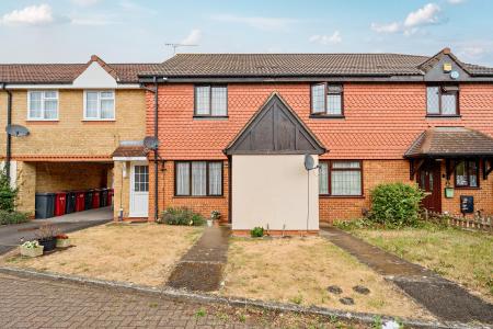 2 bedroom Terraced House for sale in Cooper Way, Cippenham, Slough, SL1