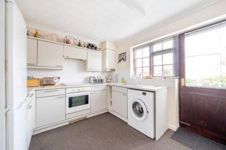 2 bedroom Terraced House for sale in Cooper Way, Cippenham, Slough, SL1