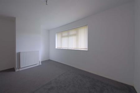3 bedroom Terraced House for sale in Fane Way, Maidenhead, SL6