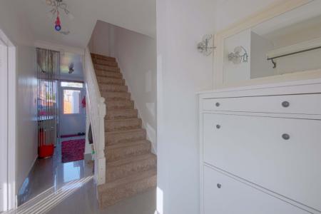3 bedroom Terraced House for sale in Gascons Grove, Slough, SL2