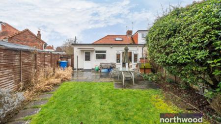 2 bedroom Bungalow for sale in Smithfield Road, Maidenhead, SL6