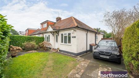 2 bedroom Bungalow for sale in Smithfield Road, Maidenhead, SL6