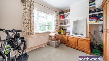 2 bedroom Bungalow for sale in Smithfield Road, Maidenhead, SL6
