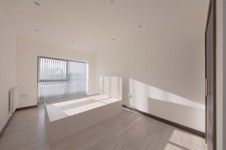 1 bedroom Flat to let in 2 Harrow Lane, Maidenhead, SL6