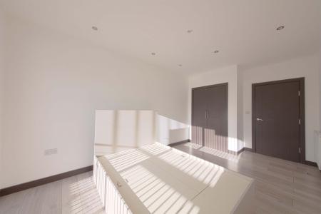 1 bedroom Flat to let in 2 Harrow Lane, Maidenhead, SL6