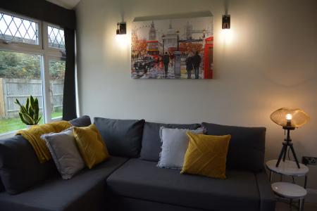 1 bedroom Flat to let in Amerden Lane, Taplow, SL6