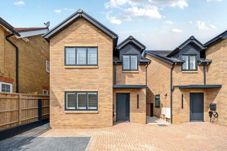 Courthouse Road, Maidenhead, SL6