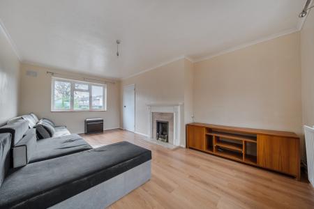 Quinbrookes, Slough, SL2