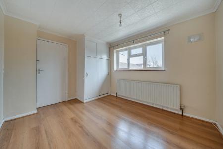 3 bedroom Terraced House to let in Quinbrookes, Slough, SL2