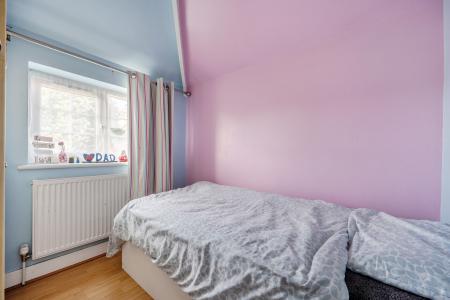 3 bedroom Semi-detached house for sale in York Avenue, Slough, SL1