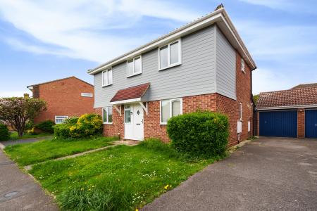 Bedford Close, Maidenhead, SL6
