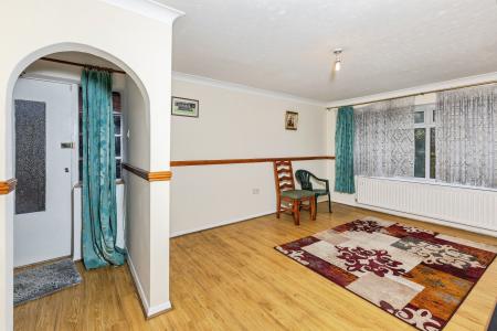 4 bedroom Detached house to let in Havelock Road, Maidenhead, SL6