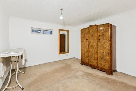 4 bedroom Detached house to let in Havelock Road, Maidenhead, SL6