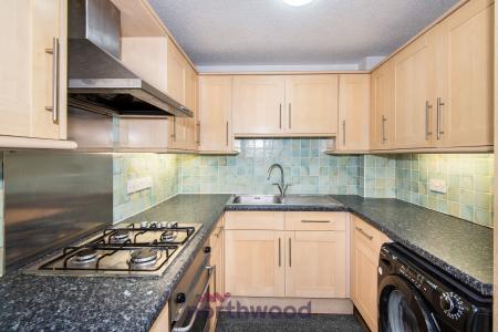 Frascati Way, Maidenhead, SL6