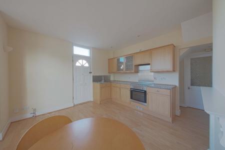 1 bedroom Flat to let in Powney Road, Maidenhead, SL6