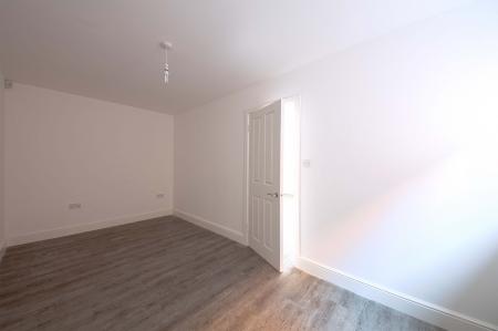 1 bedroom Flat to let in Nicholsons Lane, Maidenhead, SL6