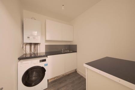 1 bedroom Flat to let in Nicholsons Lane, Maidenhead, SL6