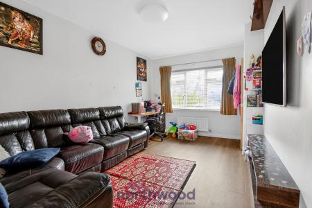 2 bedroom Terraced House to let in Wallingford Way, Maidenhead, SL6