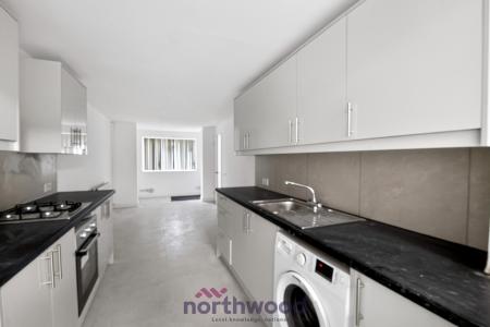 3 bedroom End of terrace house to let in Reeve Road, Holyport, SL6