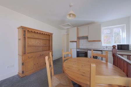1 bedroom Flat to let in Eastfield Road, Maidenhead, SL1