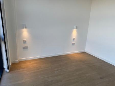 1 bedroom Flat to let in Silbury Boulevard, Central Milton Keynes, Milton Keynes, MK9