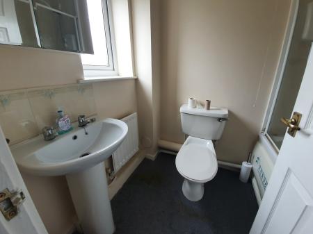 1 bedroom Flat to let in Charlock Court, Newport Pagnell, Milton Keynes, MK16