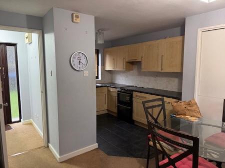 2 bedroom Terraced House to let in Neath Hill, Neath Hill, Milton Keynes, MK14