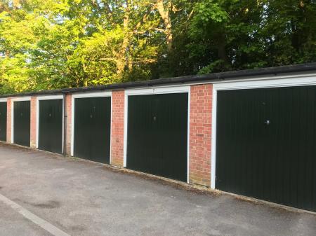 2 bedroom Flat to let in Daneswood, Heath Lane, Woburn Sands, Milton Keynes, MK17