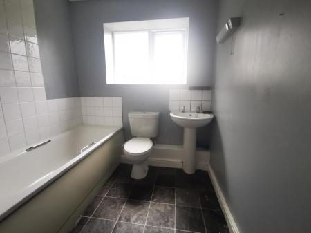 2 bedroom Flat to let in Wellington Walk, Stockton, TS18