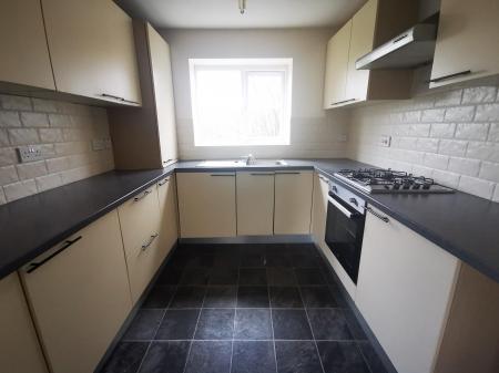 2 bedroom Flat to let in Wellington Walk, Stockton, TS18